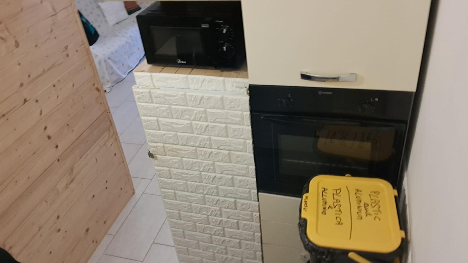 Dimoramadonnella Apartment Бари Екстериор снимка